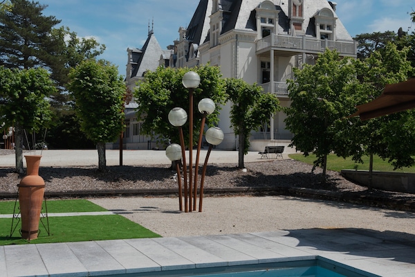 Piscine extérieure (ouverte en saison)