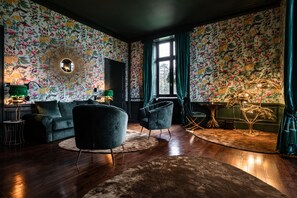Suite Privilège "Jardins de Babylone" | 1 chambre, literie de qualité supérieure, minibar