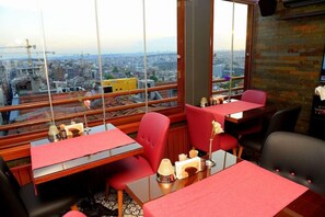 Dining - Pera Luna Hotel (Istanbul)