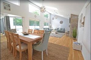 Dining - Hamptons Paradise — Private Heated Pool 3BR Quogue Village Home 5 Min to Beach · (Quogue)