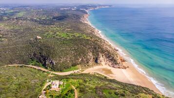 Playa en los alrededores
