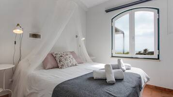 4 habitaciones, wifi gratis y ropa de cama