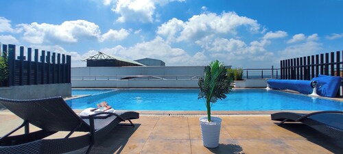 Entire Furnished One Bedroom