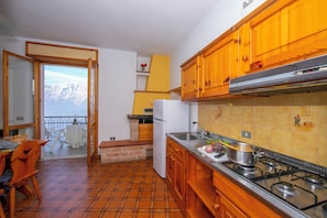 Familienapartment, 1 Schlafzimmer, Bergseite (Appartamento Secrel 9) | Ausblick vom Zimmer