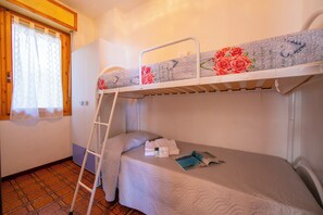 Familienapartment, Mehrere Schlafzimmer, Bergseite (Appartamento Secrel 7)