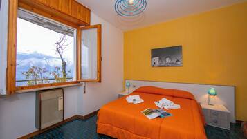 Family Apartment, 1 Bedroom, Mountainside (Appartamento Secrel 2) | 1 bedroom, free WiFi, bed sheets