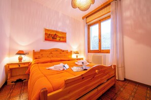 Appartement Familial, plusieurs chambres, côté montagne (Appartamento Secrel 10)