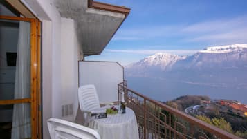 Familie appartement, meerdere slaapkamers, uitzicht op gebergte (Appartamento Secrel 9) | Balkon