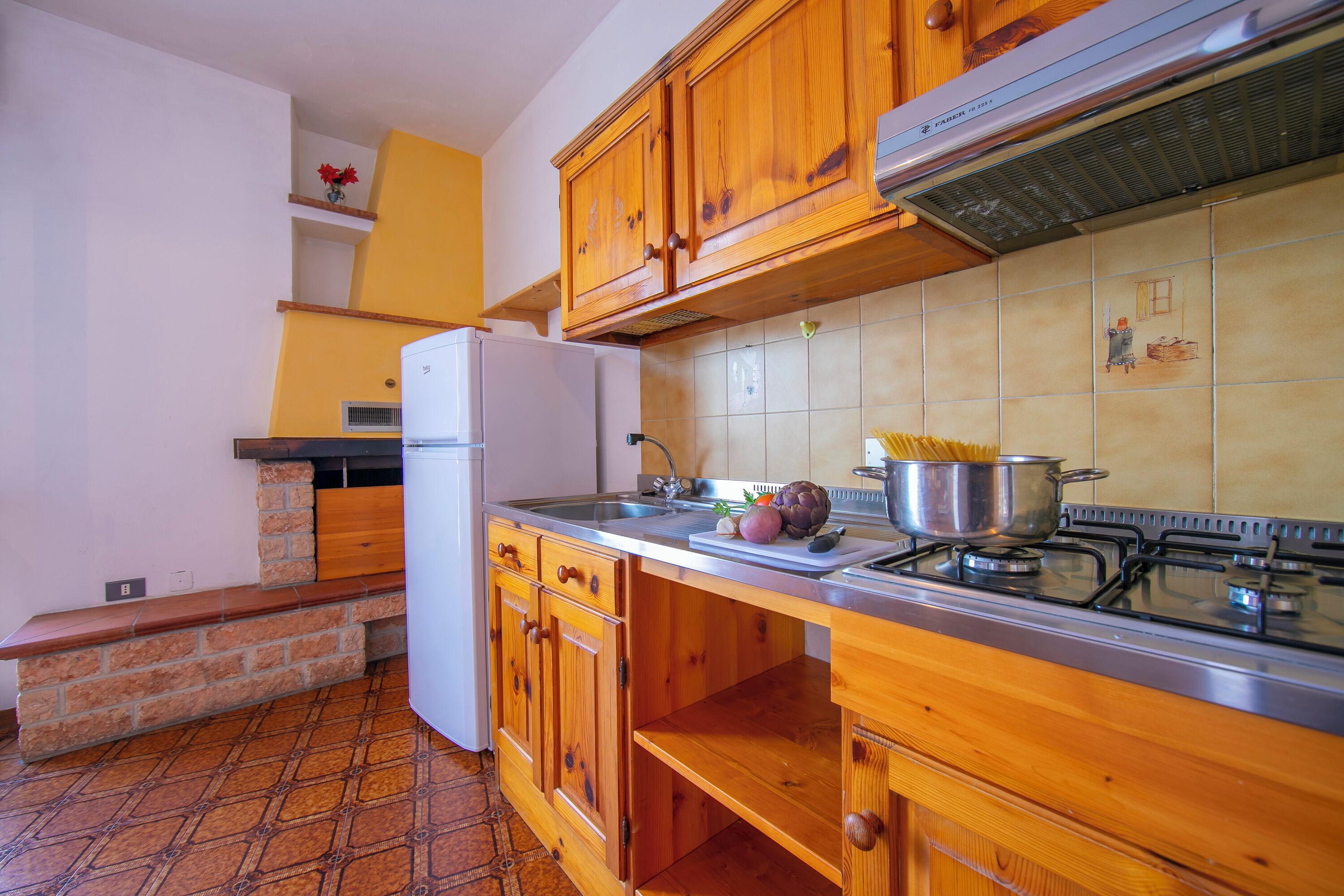 Family Apartment, Multiple Bedrooms, Mountainside (Appartamento Secrel 9) | Private kitchen