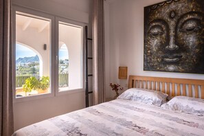 4 chambres, fer et planche Ă repasser, Wi-Fi gratuit