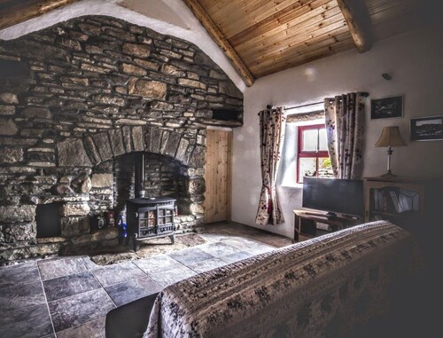 Private Boutique Farm Cottage and Activities on Rural Ireland