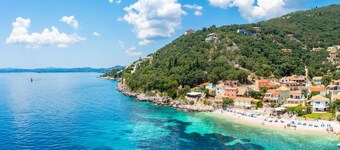 Villa Thalassa - Three Bedroom Villa, Sleeps 7