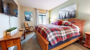 Condo, 2 Bedrooms