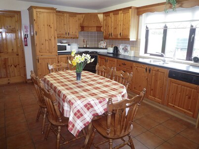 Boherbue Holiday Home