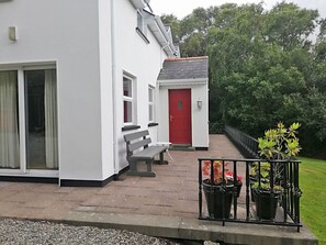 Exterior - Firhouse Holiday Home Glengarriff (Glengarriff)
