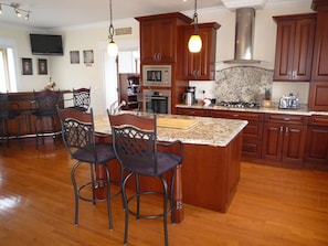 Microwave - Seaview Holiday Home Bantry (Gortnakilly)