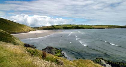 The White Cottage Leap