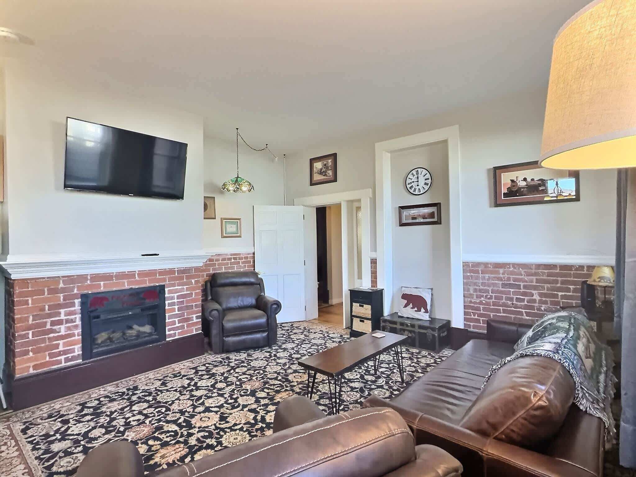 TV, caminetto, Netflix, servizi in streaming