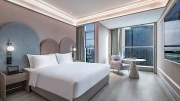 Privilege, Suite, 1 King Bed | Soundproofing