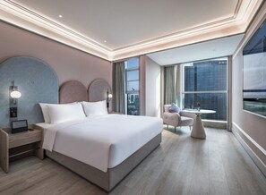 Privilege, Suite, 1 King Bed | Soundproofing