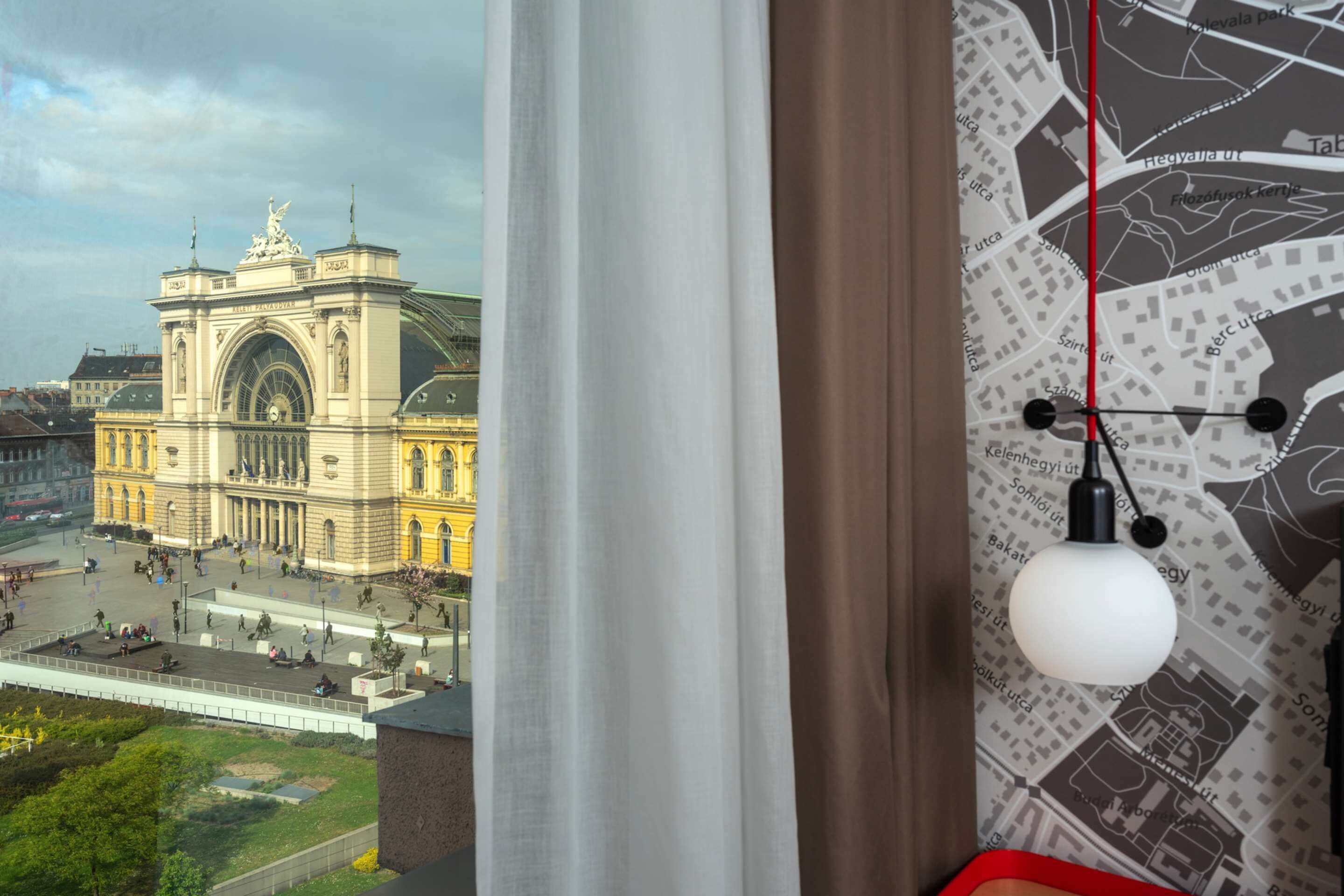 superior double room | in-room safe, desk, laptop workspace, soundproofing