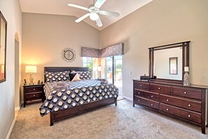 4 bedrooms, in-room safe, desk, iron/ironing board - 4 Bed Executive Villa south facing pool/spa near Disney (Davenport)