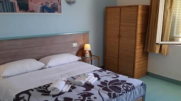 1 間睡房、床單