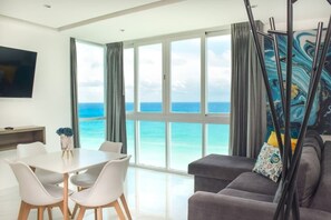Smart TV - Breathtaking views, beach front 03, gym, spa, jacuzzi, pool, beach (Cancún)