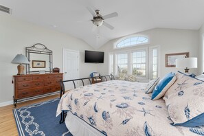 6 bedrooms, Internet, bed sheets