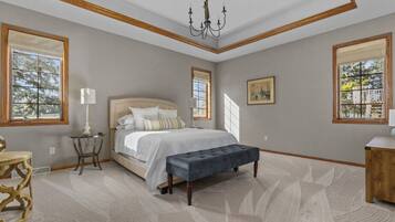 4 bedrooms, desk, iron/ironing board, travel crib