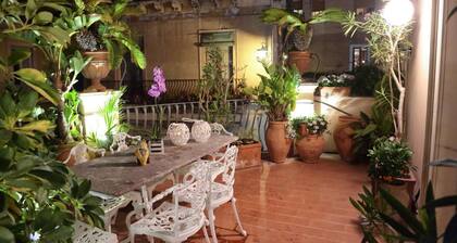 Suite with Terrace in Taormina Center.