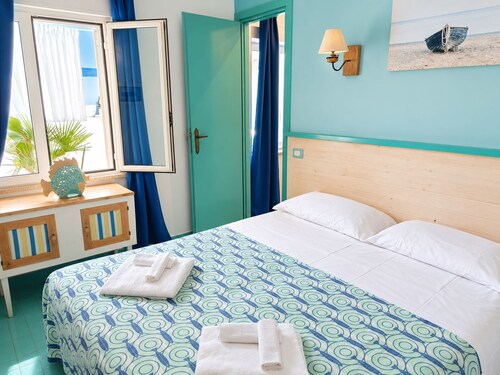 Two-room apartment, terrace, ocean view, mezzanine, first floor