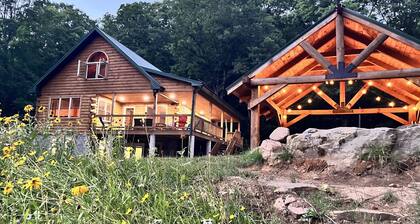 Family Friendly Waterfront Log Cabin on on the Wild & Scenic Clarion River