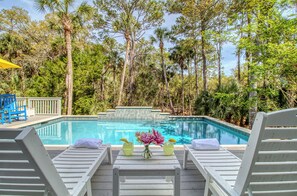 A heated pool - Lovely and spacious, renovated with a private pool (Kiawah Island)