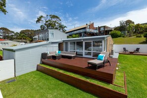 Terrace/patio - Walk to Beach, Ocean Views & WiFi | Magnificent Malua Views (Malua Bay)