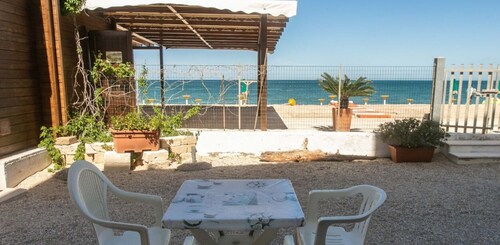 RS316 - Marcelli, two-room apartment in a seafront residence