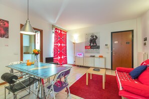 Apartment | Living area - La Casa del Cinema by Wonderful Italy (Turin)