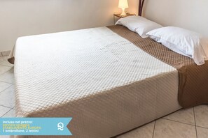1 bedroom, bed sheets - RS315 - Marcelli, two-room apartment in a seafront residence (Marcelli)