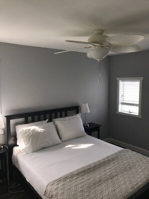 4 camere, Wi-Fi gratuito, lenzuola