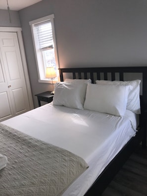 4 bedrooms, free WiFi, bed sheets