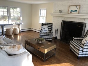 TV, fireplace, ping pong - Pristine Pond-Side Escape Adjacent to Dennis Pines Golf Course (2208) (South Dennis)