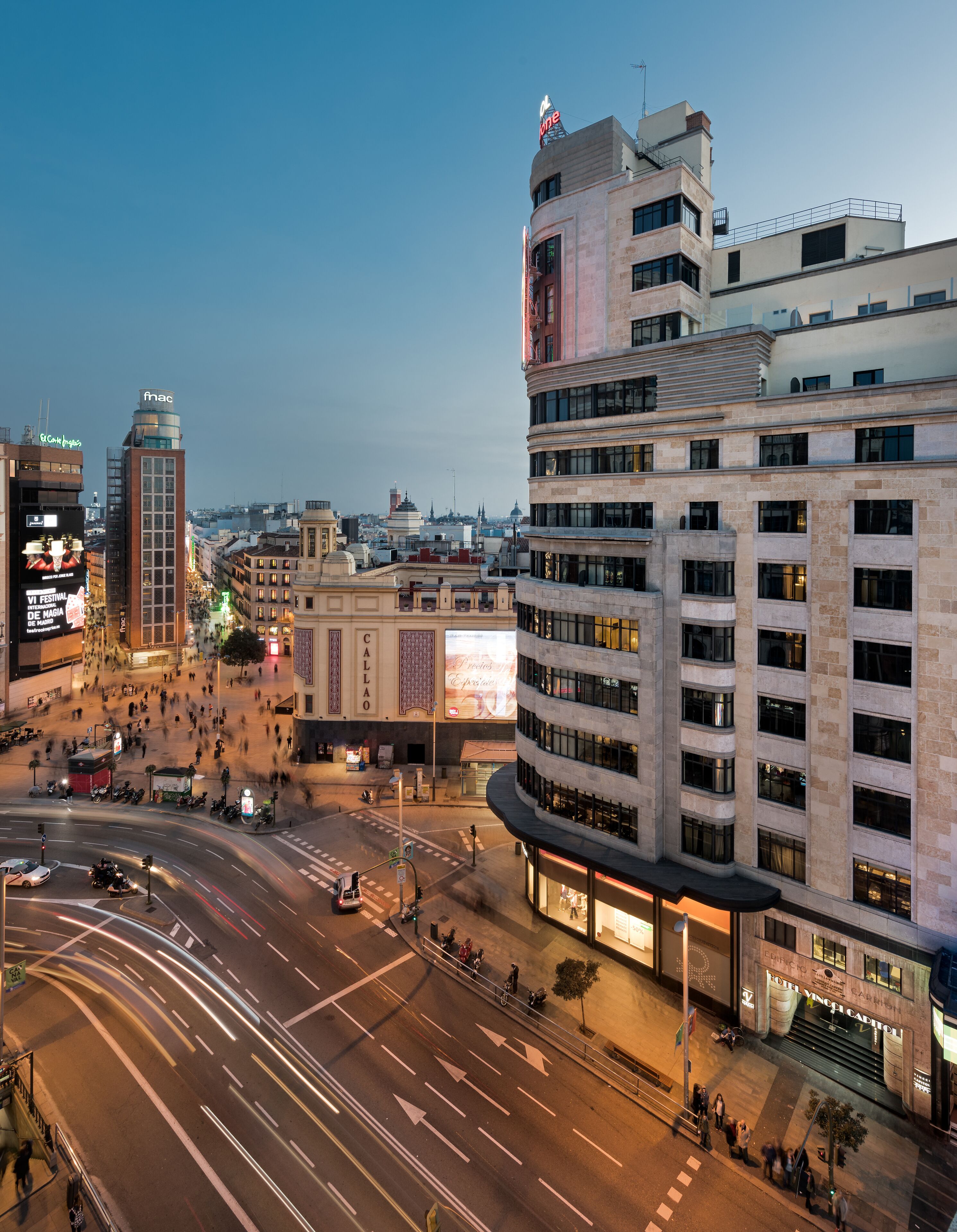 숙박 시설에서 보는 시내 전망