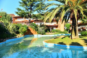 Uklassifisert bilde, 3 av 22, knapp