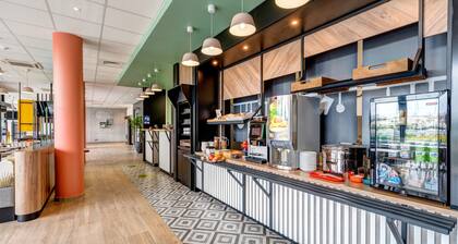 B&B HOTEL Le Port- Marly St-Germain en Laye