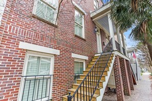 Exterior - Chic Townhome One Block From Forsyth w/ Large Garage by Lucky Savannah (Savannah)