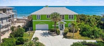 Cloud Nine Home, Oceanfront with Game Room