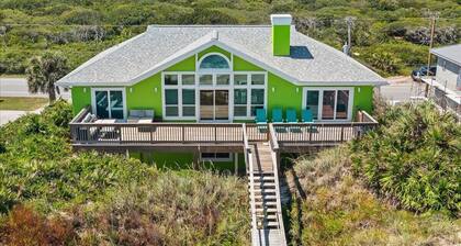 Cloud Nine Home, Oceanfront with Game Room