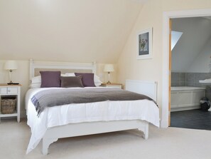 1 chambre, Wi-Fi gratuit, draps fournis