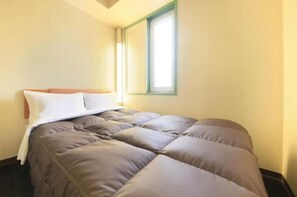 1 habitación, escritorio, wifi gratis y ropa de cama 