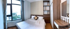 2 bedrooms, premium bedding, laptop workspace, free WiFi - Cala Bayview Muong Thanh (Nha Trang)